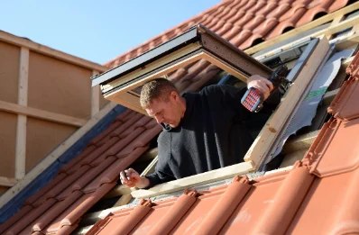 Pose de fenêtres de toit Velux à Auve